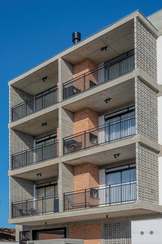 Tampak Depan 15.45x5.8 m