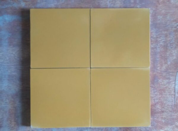 Keramik Motif Warna Kuning Di Medan - Image 2