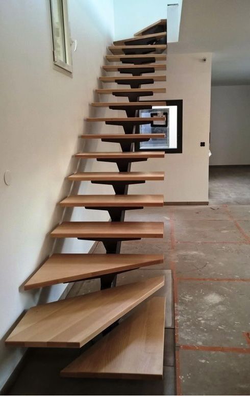 Jasa Buat Tangga Floating Di Medan